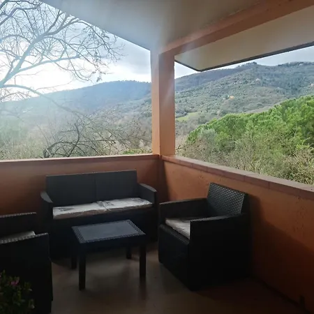 Casa La Quercia A פניקאלה